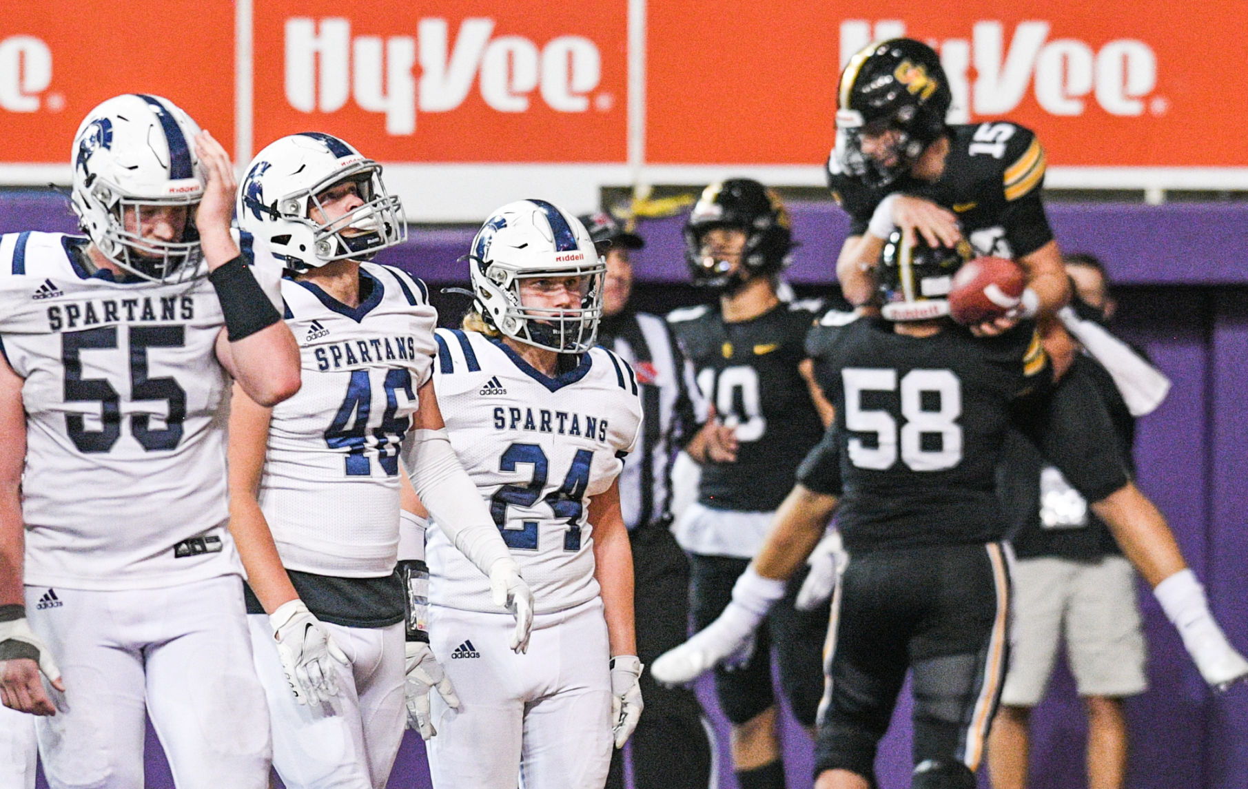 111320-qc-spt-pv-sep-football-027